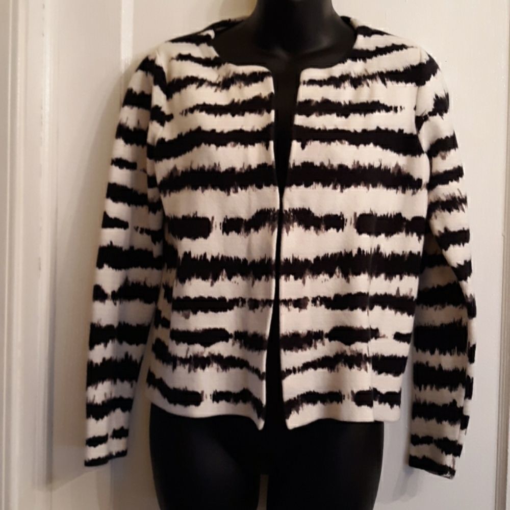 Chico White and black jacket